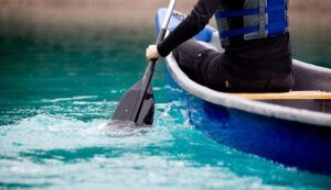 Canoe_Self_Rescue_Technique_How_To_Get_Into_A_Canoe_From_Water