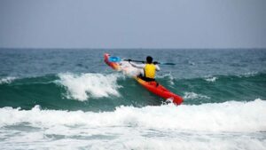 Kayak Surfing Guía fácil de 10 pasos
