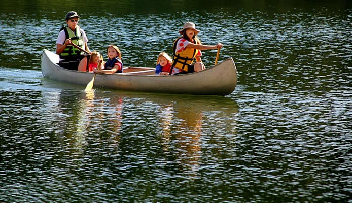 10_Health_Benefits_Of_Kayaking_And_Canoeing