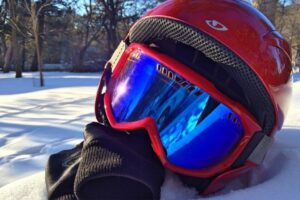 Esquí con gafas: gafas de esquí sobre gafas