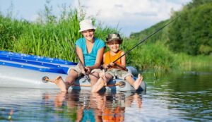 Enseñar a los niños a pescar en 10 sencillos pasos