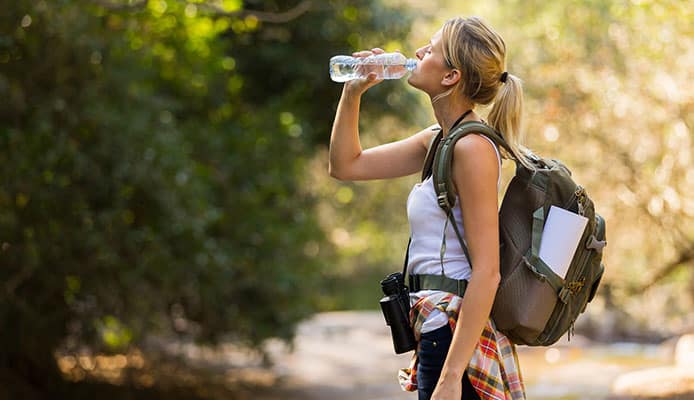 Hydration_Pack_vs_Water_Bottle_For_Hiking