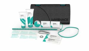 DIVEHACK_s_The_Ready_Set_Reef_Safe_Sunscreen_&_Cleanup_Bag_Review