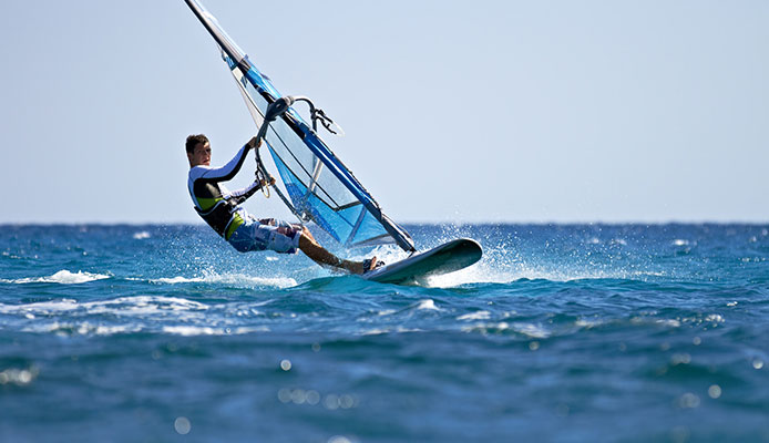 Que_equipo_necesitas_para_el_windsurf
