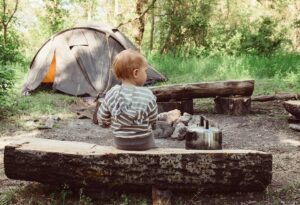 La guía definitiva para acampar con un bebé