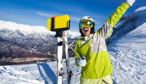10_Best_Cameras_For_Skiing_In_2019