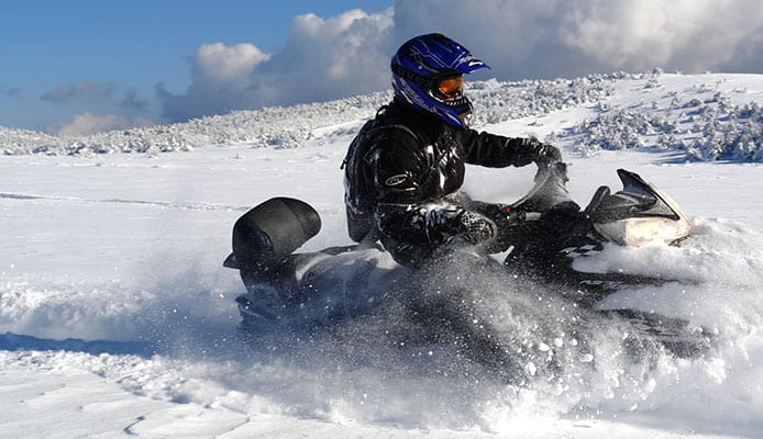 How_to_Choose_Snowmobile_Helmet